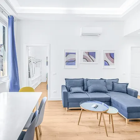 Apartment Four Seasons 50 M From Duomo *